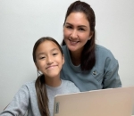 Dampingi Sabrina Sekolah Daring