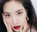 <i>Stand Out</i> Dengan <i>Make Up Bold</i>