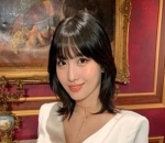 Anggun Dengan Gaun Putih