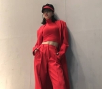 Tampil <i>Fierce</i> Dengan Serba Merah