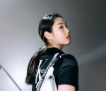 <i>Side Profile</i> Yang Mengagumkan