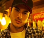 Model dan Penyanyi