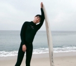Hobi Berselancar