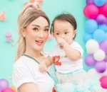 Zaskia Gotik