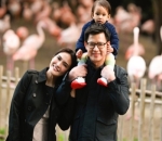 Kebersamaan Shandy dan David di LA Zoo