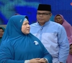 Akur dengan mamah dedeh