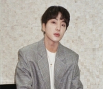 Dua Kali Raih Gelar <i>Rookie</i>