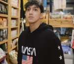 dikenal dengan imej <i>cool</i>