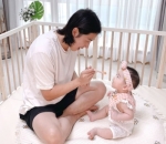 Momen Menyuapi Sang Putri