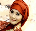 Cantik berhijab