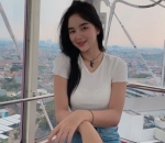 Asyiknya naik bianglala