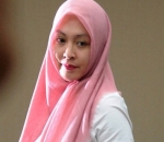 lahir di Australia
