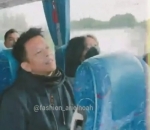 momen di bus ariel dan alliea