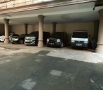 Tempat mobil 