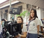 momen akur di sela  syuting