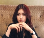 <i>Flawless</i> Dengan Rambut Merah