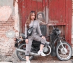 Tetap <i>Stand Out</i> Meski di Pinggir Jalan