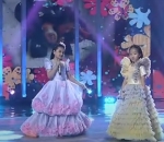tampil di panggung SCTV Awards