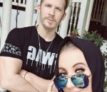 bersama sang istri