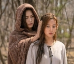 Kim Ji Won Terlibat Asmara Dengan 'Dua' Song Joong Ki