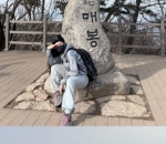<i>Morning Climbing</i> di Cheonggyesan