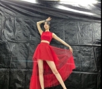 bak <i>lady in red</i>