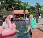 <i>Holiday</i> Bareng Sahabat