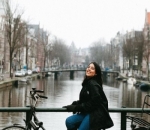 Naik sepeda di amsterdam