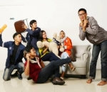 <i>teman yang mengisi warna warni</i>