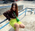Kenakan Warna Gonjreng