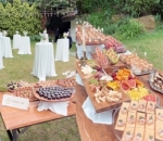 Konsep <i>Garden Party</i> Yang Elegan