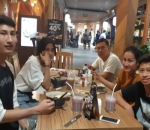 Hangout Bersama Keluarga