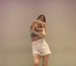 Aksi Dance Cover