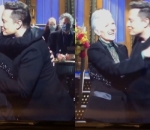 Momen Penuh Kasih Maye Musk dan Elon Musk di 'SNL'