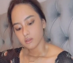 Pandai Menyanyi dan Bermain Gitar