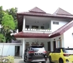 Potret Depan Rumah