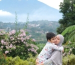 Abang Adam Mode <i>Clingy</i>