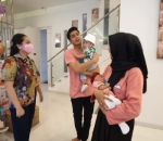 Cipung Nempel Ke Teuku Ryan