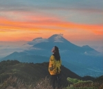 <i>Aesthetic</i> Saat Naik Gunung