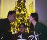 Momen Rayakan Natal