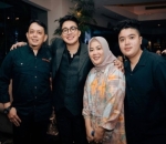 Pancarkan Pesona <i>Family Man</i>