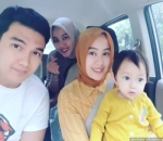 <i>Hangout</i> Bareng Ipar