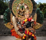 Kostum Resmi Nasional