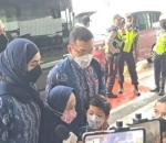 Terlihat Dikawal 