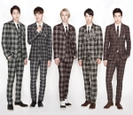 Debut di UNIQ