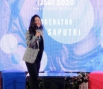 Moderator Acara Seminar