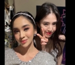 Foto Bareng Han So Hee