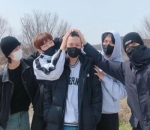 SF9