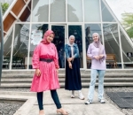 Hangout Bareng Bestie