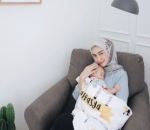 Kerja Sambil Momong